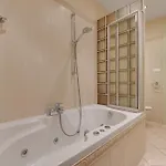 Center 4 - Jacuzzi By Grand Appartamento Gdynia