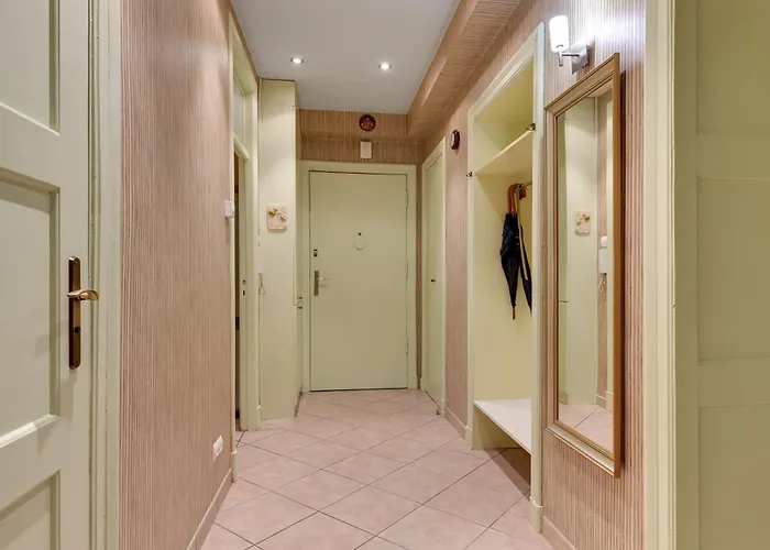 شقة Center 4 - Jacuzzi By Grand غدينيا